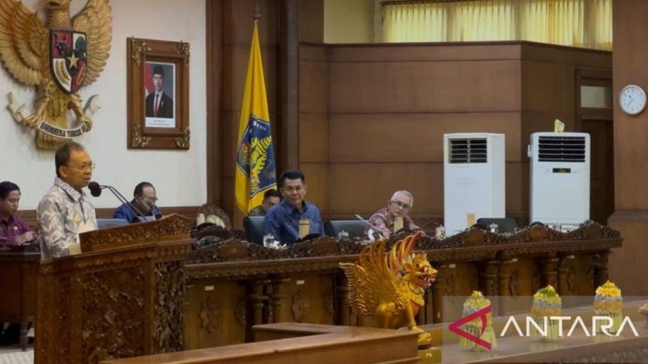 Mendagri Tegaskan Pentingnya Harmonisasi Regulasi Pusat Daerah Demi Stabilitas Ekonomi Nasional