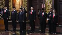 Menteri Pertahanan (Menhan) Sjafrie Sjamsoeddin melantik enam Stas Khusus atau Stafsus Menhan di Kantor Kementerian Pertahanan (Kemhan), Jakarta, Selasa (11/2/2025). (Foto: Instagramnya @Sjafrie.Sjamsoeddin).