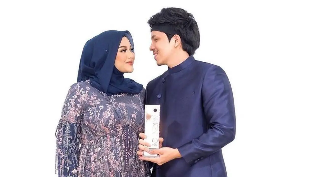 10 Model Baju Gamis Brokat Modern, Elegan untuk Kondangan