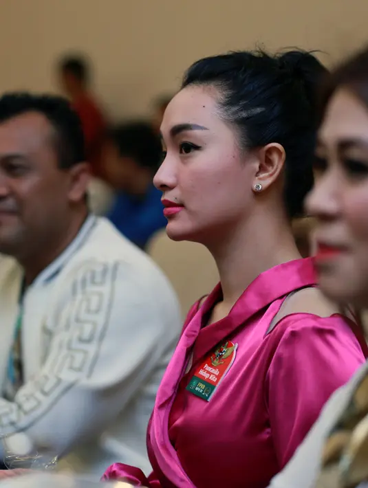 Pedangdut Zaskia Gotik mengikuti acara Sosialisasi 4 Pilar digelar Komisi III DPR/MPR, di gedung Nusantra V, Senayan, Jakarta, Kamis (7/4/2016).