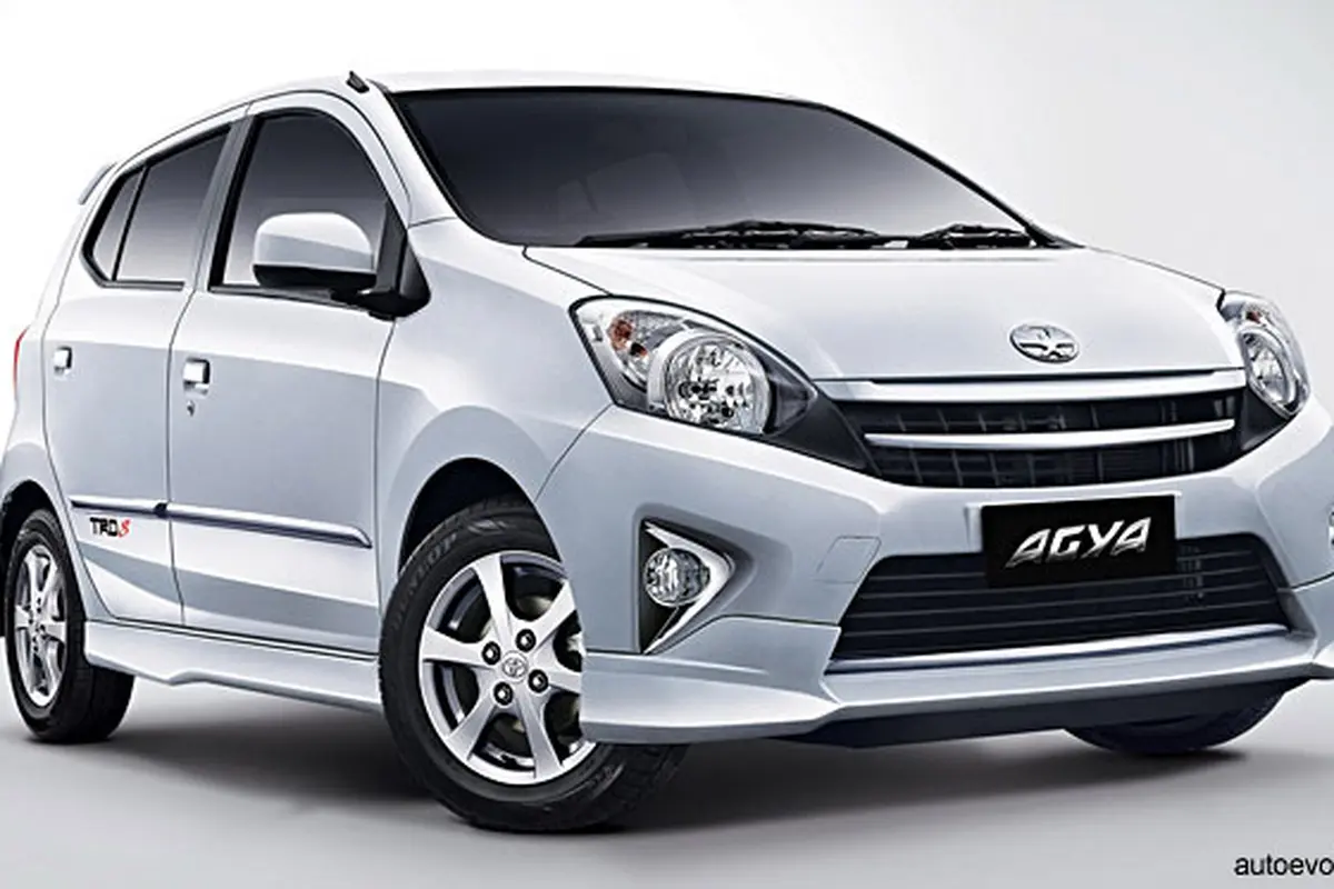 agya120925b.jpg