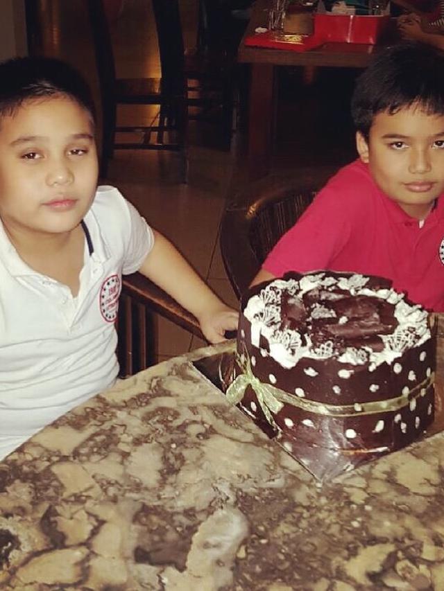 Anak Kembar Cindy Fatikasari