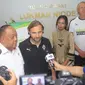 Komite Olahraga Nasional Indonesia (KONI) Pusat menginisiasi Coaching Clinic pelatih di DKI Jakarta dan sekitarnya dengan menghadirkan sumber daya manusia (SDM) dari tim liga utama salah satu liga terbaik dunia, Bundesliga, yakni Borussia Mönchengladbach.