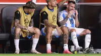 Lionel Messi menangis di bangku cadangan Argentina pada final Copa America 2024. (Carmen Mandato / GETTY IMAGES NORTH AMERICA / Getty Images via AFP)