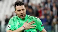 5. Gianluigi Buffon - Dibeli Juventus dari Parma dengan harga 33 juta poundsterling. (AFP/Valery Hache)