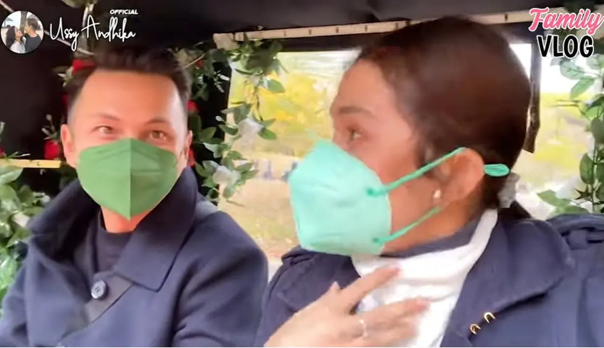 Ussy Sulistiawaty dan Andhika Pratama New York (Youtube/Ussy Andhika Official)