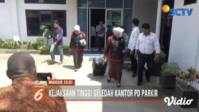 Kejaksaan Tinggi Sulselbar geledah kantor PD Parkir Makassar terkait dugaan korupsi senilai Rp 1,9 miliar.