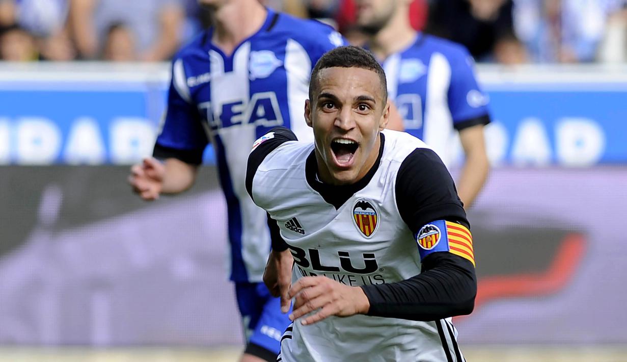 7. Rodrigo (Valencia) - 8 Gol (1 Penalti). (AFP/Ander Gillenea)