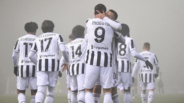 Foto: Laga Berselimut Kabut di Laga Bologna Versus Juventus di Giornata Ke-18 Liga Italia