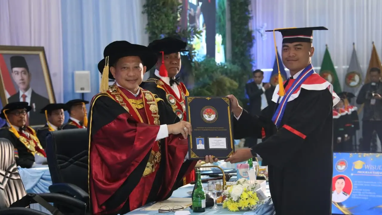 Mendagri Tito Wisuda 1.404 Mahasiswa di Kampus IPDN Jatinangor, Kabupaten Sumedang, Jawa Barat, Minggu (26/7/2026).