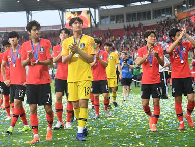 Dari 22 kali penyelenggaraan Piala Dunia U-20 sejak edisi perdana pada 1977, para wakil Asia belum pernah sekali pun mampu meraih gelar juara. Tercatat baru ada 5 negara Asia yang mampu mencatatkan prestasi terbaiknya di ajang dua tahunan tersebut meski tak berbuah trofi juara. Berikut daftar kelima negara Asia tersebut. (AFP/Janek Skarzynski)