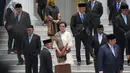 Presiden Prabowo Subianto juga melantik lima pejabat setingkat Menteri. (AP Photo/Achmad Ibrahim)