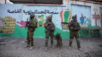 Pasukan darat Israel memasuki Gaza pada akhir Oktober dan dengan cepat mengepung Kota Gaza, pemukiman utama di utara. (AP Photo/Victor R. Caivano)