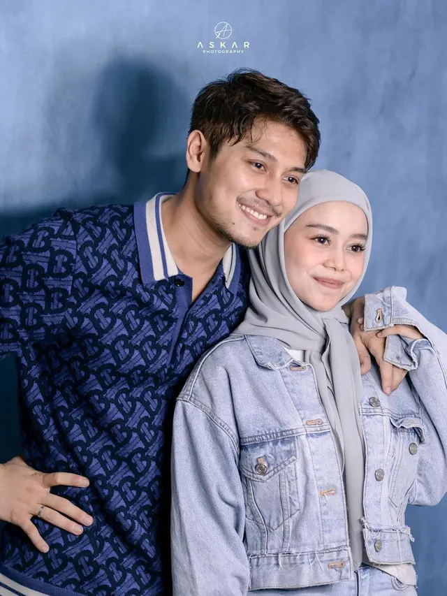 6 Potret Lesty Kejora Pasca Dua Bulan Melahirkan, Dipuji Tetap Langsing