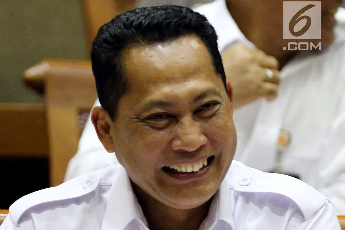 Budi Waseso Rapat Perdana dengan DPR sebagai Dirut Bulog