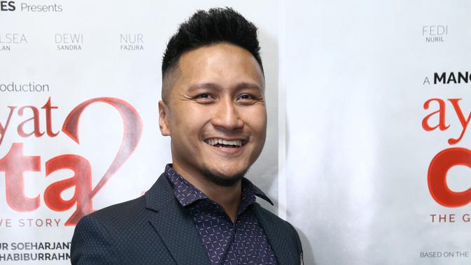 Arie Untung Jemput Habib Rizieq Syihab di Bandara Soetta ...