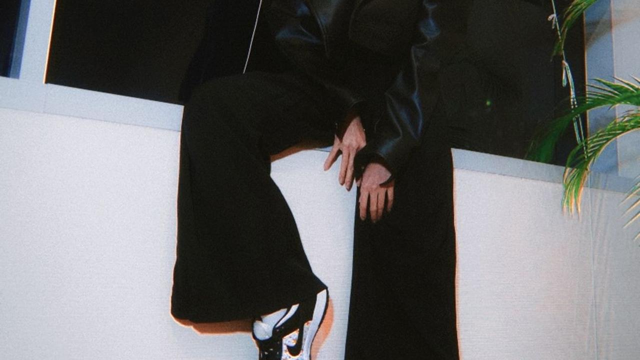 Bikin Netizen Terkecoh, Ini Potret Rina Nose Impersonate Agnez Mo - Gaya Nyanyinya Mirip Banget