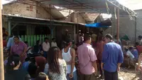 Rumah duka Joya yang tewas dibakar hidup-hidup oleh warga setelah dituduh mencuri amplifier di Musala Al-Hidayah, Babelan, Bekasi. (Liputan6.com/Fernando Purba)