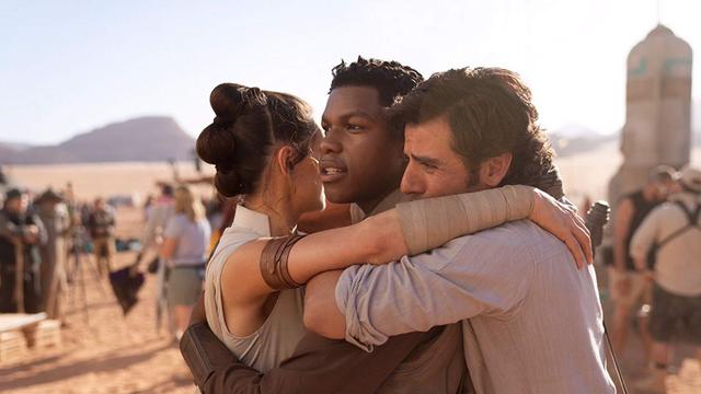 Suasana di lokasi syuting Star Wars: The Rise of Skywalker. (Foto: Dok. IMDb/ Walt Disney)