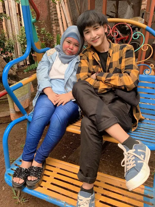 5 Gaya Pacaran Online Rahmawati Kekeyi dan Rio Ramadhan yang Kini Viral