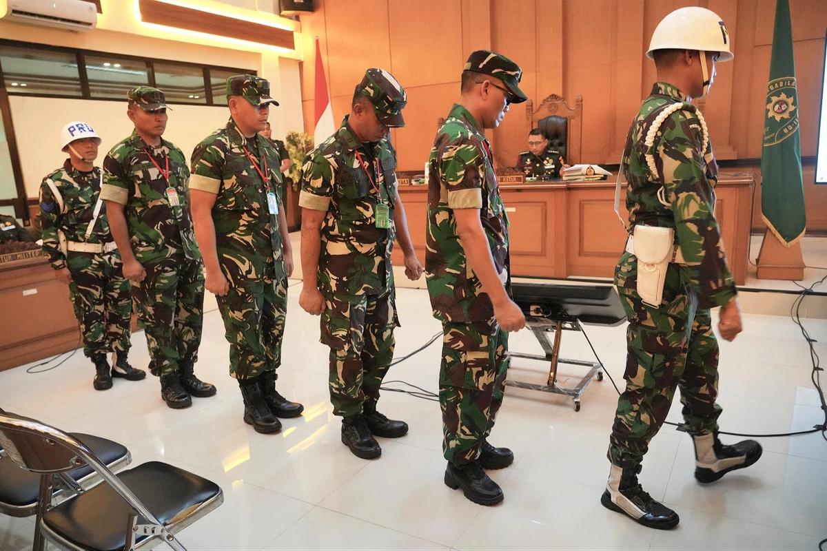 FOTO: Empat Prajurit Divonis Penjara dalam Kasus Penyiraman Air Keras terhadap Aktivis KontraS