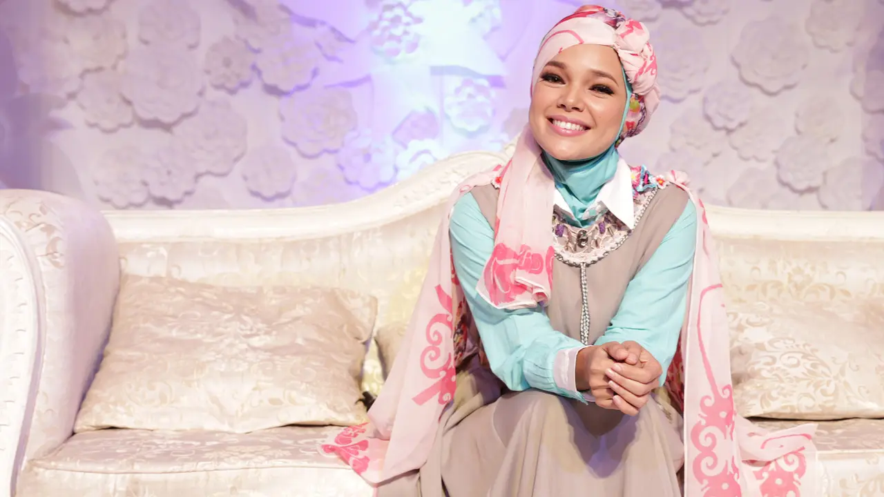 Dewi Sandra