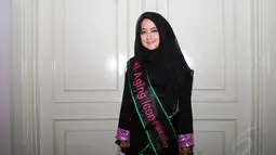 Mendapat gelar Duta Anti-Aging Pipik merasa malu, dan tak menyangka. Jakarta, (20/5/14) (Liputan6.com/Miftahul Hayat)