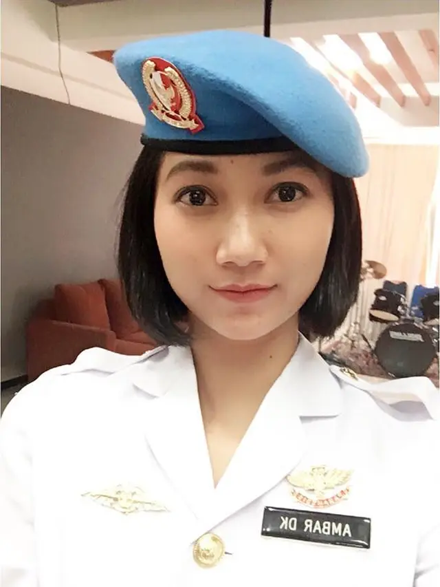 Paspampres Jokowi, Ambar Dwi Klaudiyah