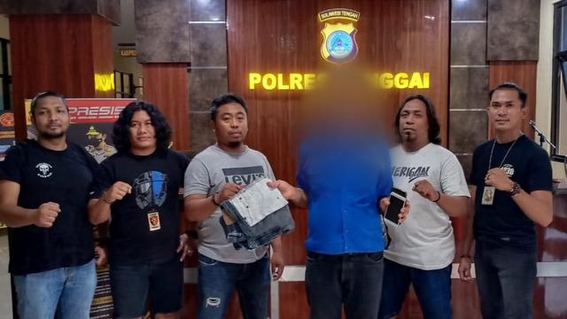 Tersangka penyebar foto bugil ditangkap aparat Polres Banggai