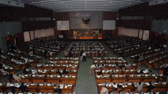 News Flash : DPRD Tidak Menghentikan Hak Angket APBD DKI Jakarta