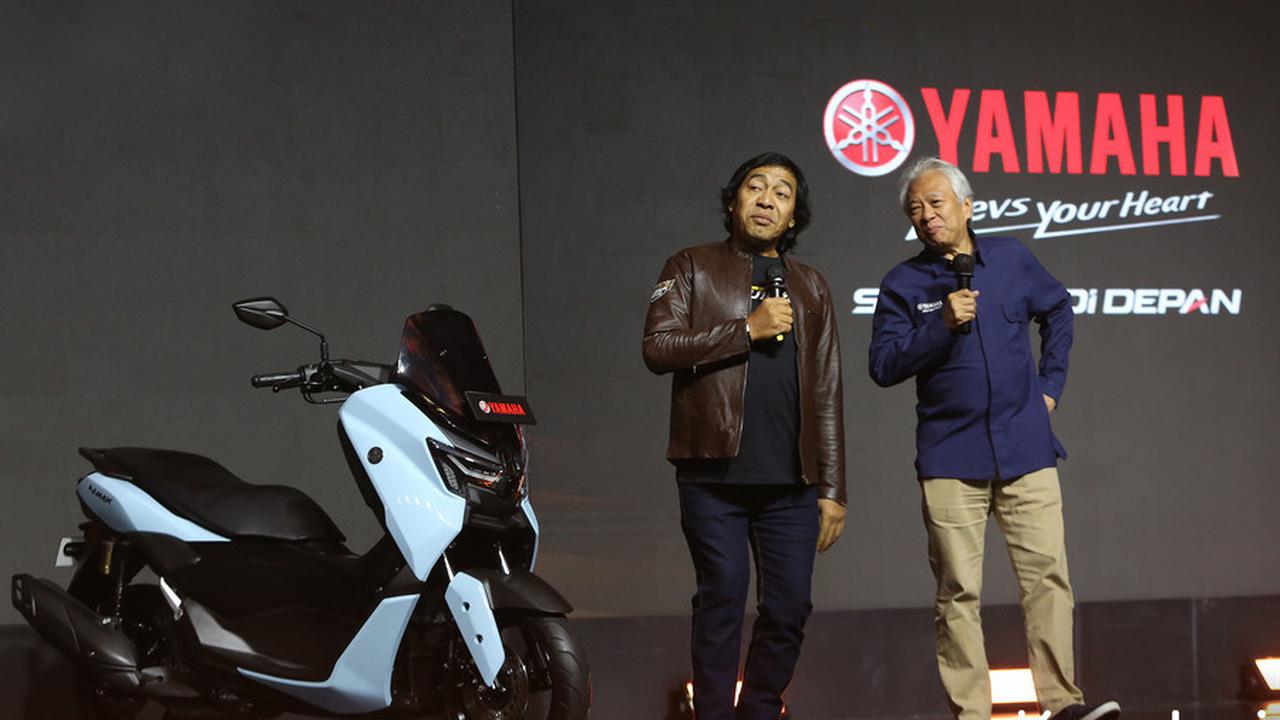 Komeng Terus Menyelipkan Cadaan