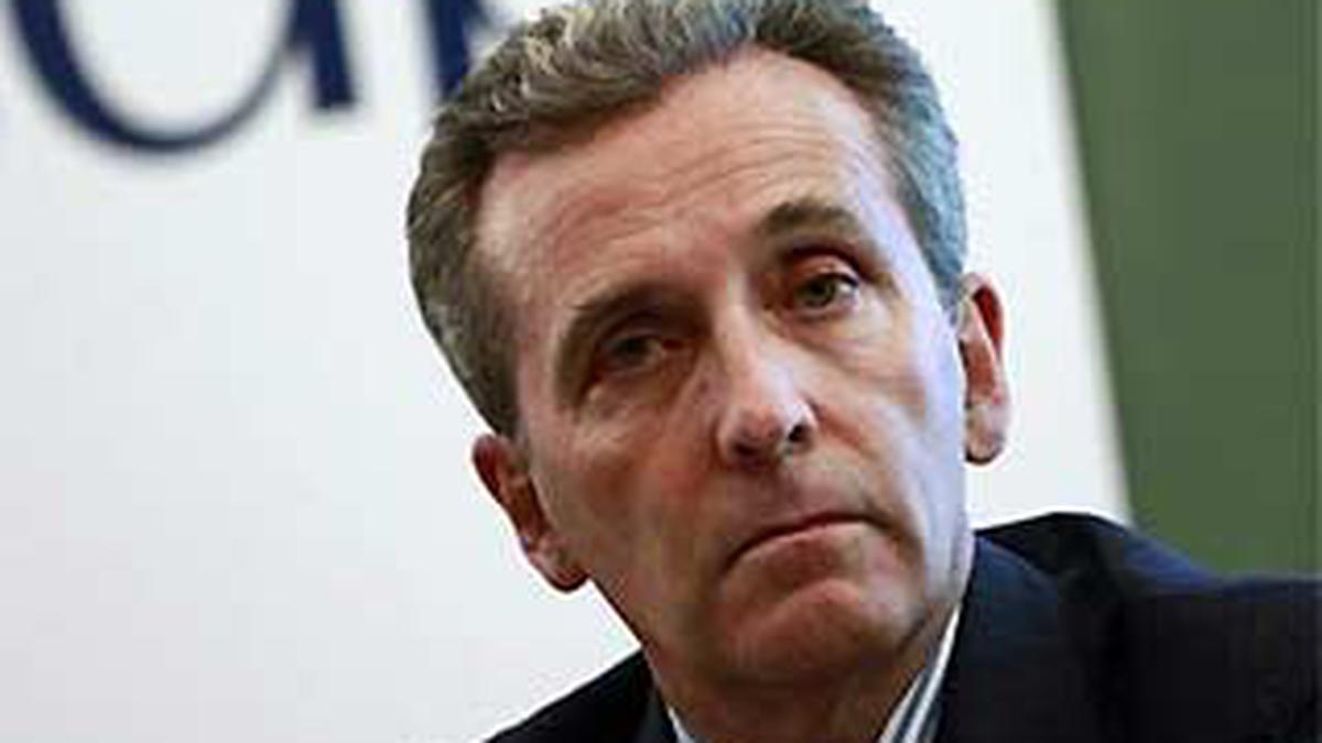 Vittorio Grilli, Menteri Keuangan Baru Italia Global