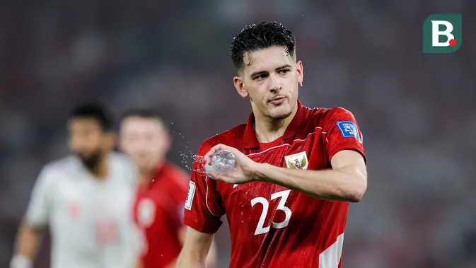    Justin Hubner Menggila: Dedikasi Garuda untuk Indonesia!   Bahrain Tumbang, Hubner Bersumpah: Ini Baru Awal, Indonesia!   Hubner Tampil Beringas, Janji Manis untuk Merah Putih!   Timnas Indonesia Hancurkan Bahrain, Hubner: Jiwa Raga untuk Indonesia!   Sangar di Lapangan, Hubner Berjanji: Indonesia Nomor Satu!