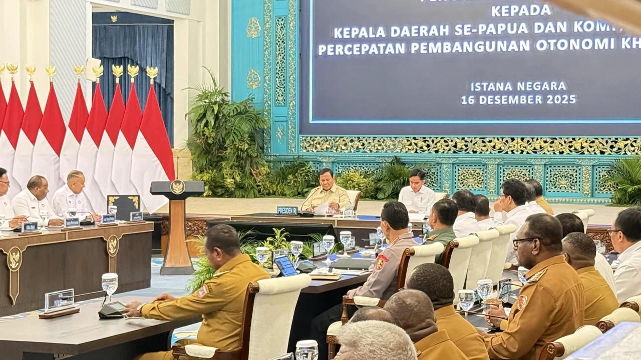 Belajar dari Bencana Sumatra, Prabowo Ingin Semua Daerah Punya Lumbung Desa