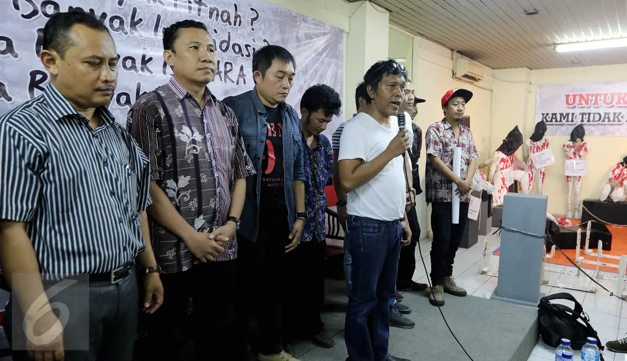 Refleksi Gerakan Mahasiswa Reformasi 98 ini merupakan bentuk penyadaran perlawanan kembali bahwa cita-cita Reformasi sudah melenceng oleh oknum - oknum yang ingin memecahkan NKRI, Jakarta Pusat, Senin (15/05). (Liputan6.com/Johan Tallo)