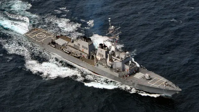 Kapal AL Amerika Serikat USS Ross (Wikimedia Commons)