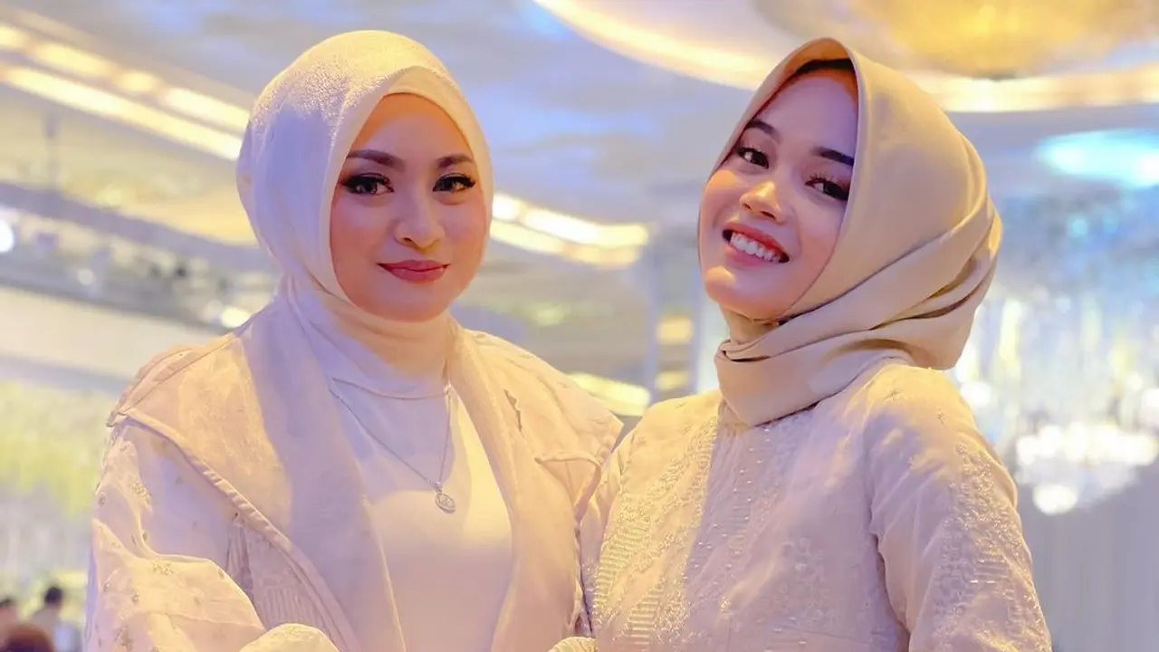 Lihat Kembali Momen Kedekatan Putri Delina dan Nathalie Holscher