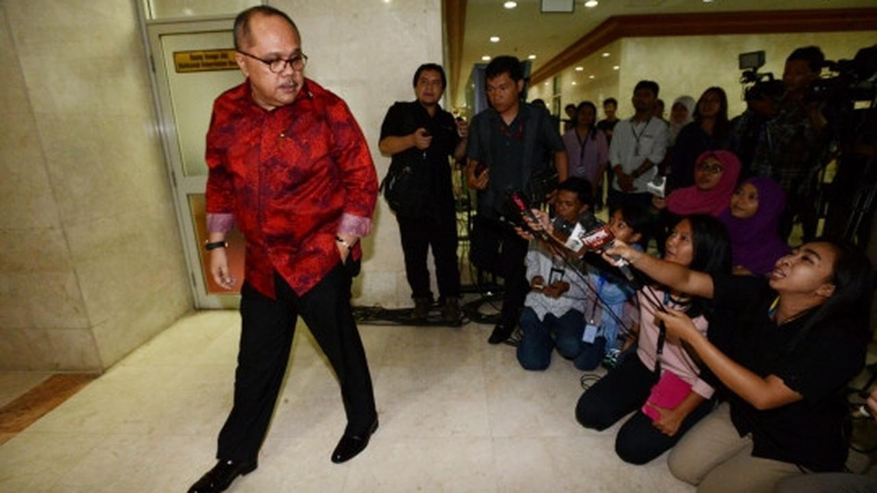 Reaksi Wakil Ketua MKD dicecar soal kedatangannya ke ruang Setnov