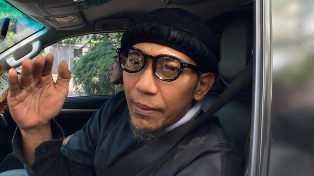 Aji Darmaji suami Mpok Alpa