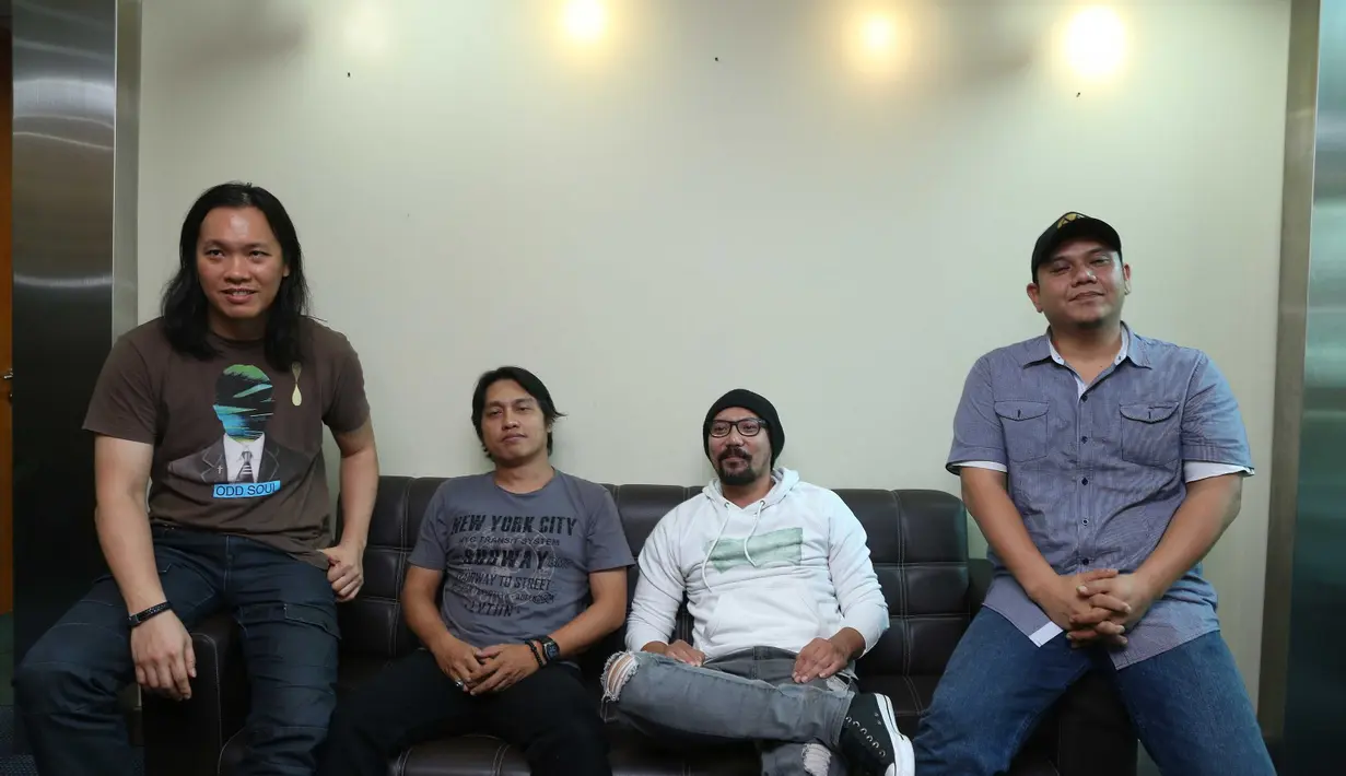 Sayang, belakangan PADI seakan kehilangan gairah menghibur para Sobatnya. Mati suri dan entah kapan bangkit kembali. (Nurwahyunan/Bintang.com)