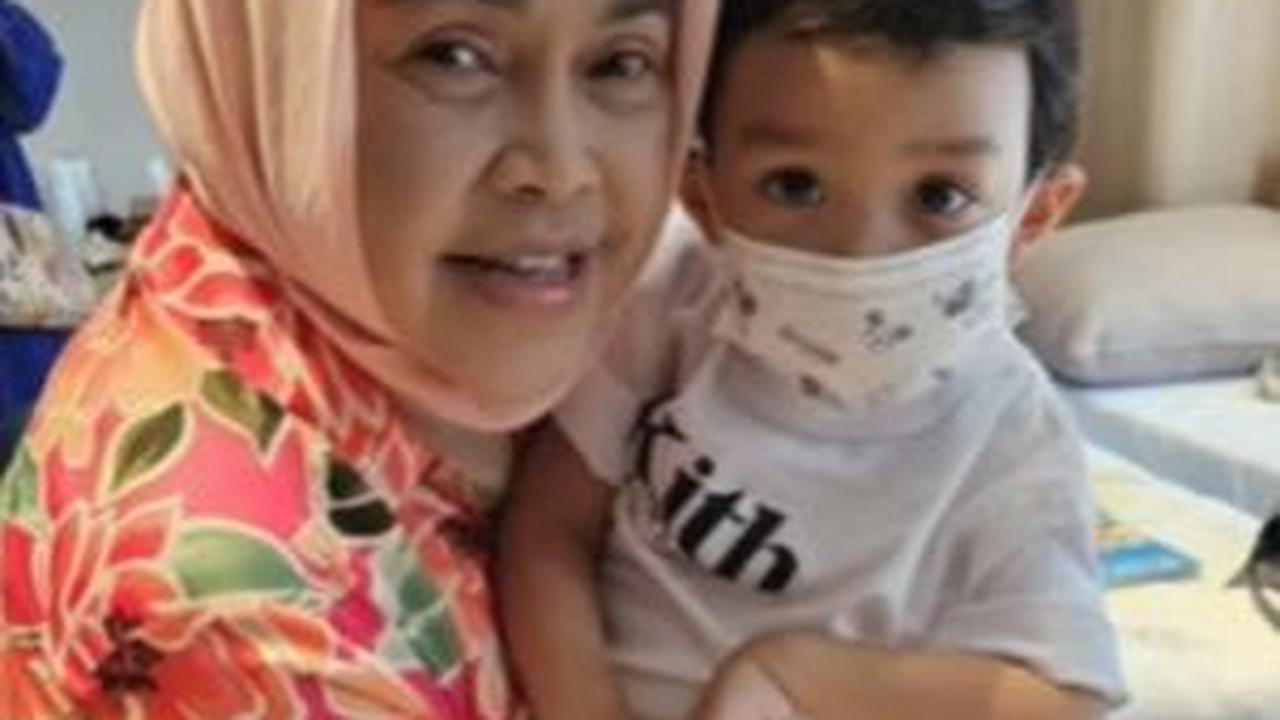 Doa Hetty terkabul, dan ia bisa menyaksikan kelahiran cucunya secara langsung.