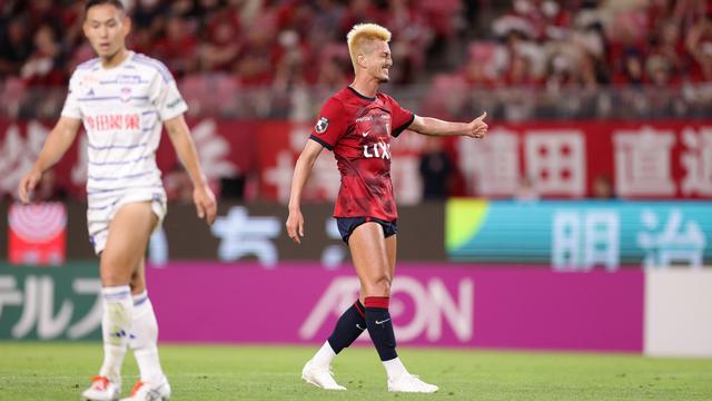 Penyerang Kashima Antlers, Yuma Suzuki