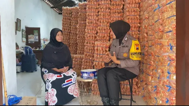 mbak bhabin cantik dari Kudus