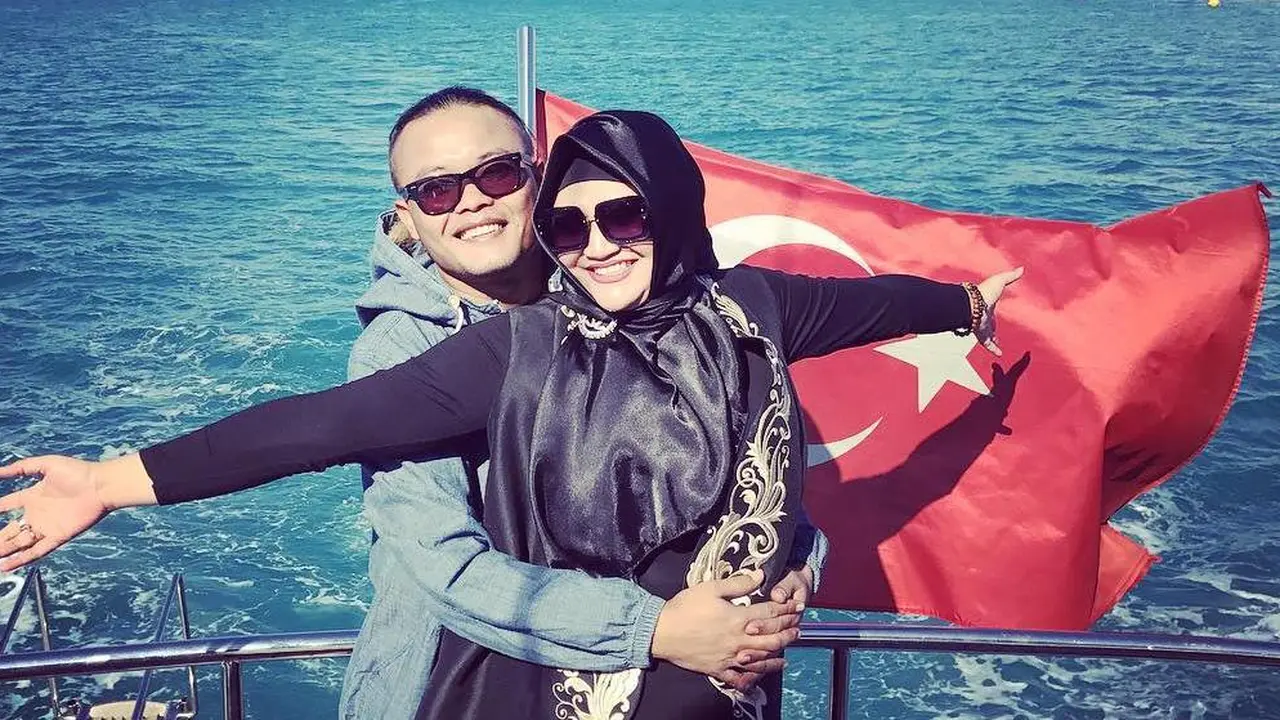 Sule dan Lina