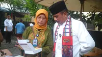 Kepala Balai Besar POM Jakarta Dra. Dewi Prawitasari dan Kasudin Pendidikan Wilayah II Feri Safarudin