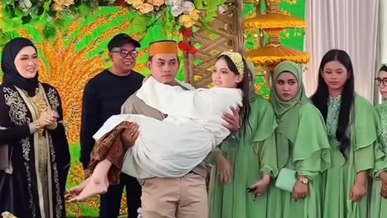 Bikin Netizen Penasaran
