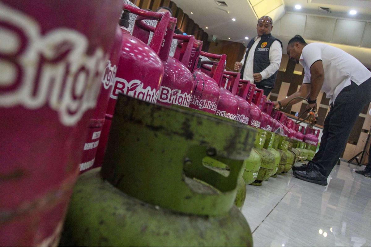 Polisi bongkar kasus pengoplosan gas LPG 3 kg
