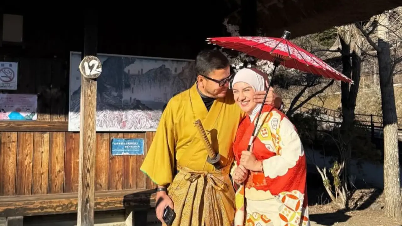 Irish Bella dan Haldy Sabri Liburan Romantis ke Jepang Tanpa Anak (Instagram/@_irishbella_)