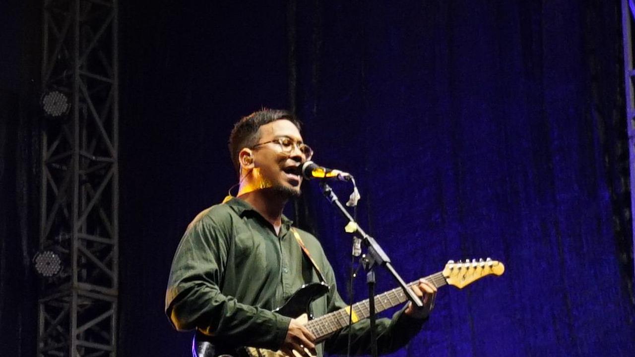 Di panggung "Nanaba Stage" ada penampilan dari rumahsakit.