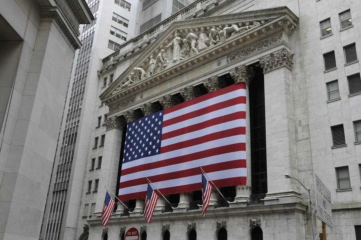 Wall Street Lesu, Investor Bersiap Hadapi Rilis Data Inflasi AS
